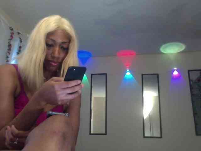 TheGirlNextDoor webcam