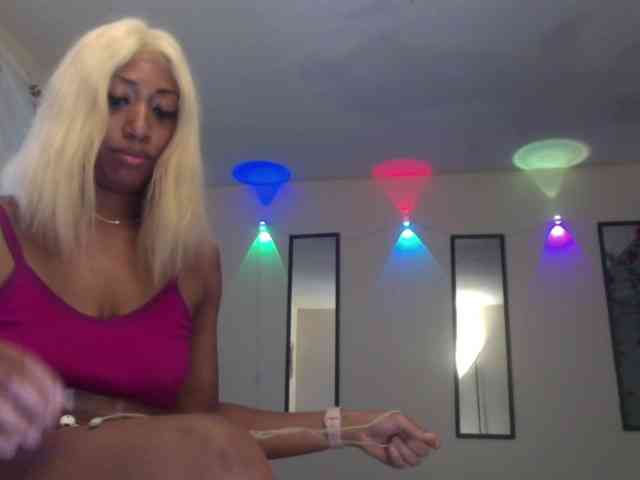 TheGirlNextDoor webcam