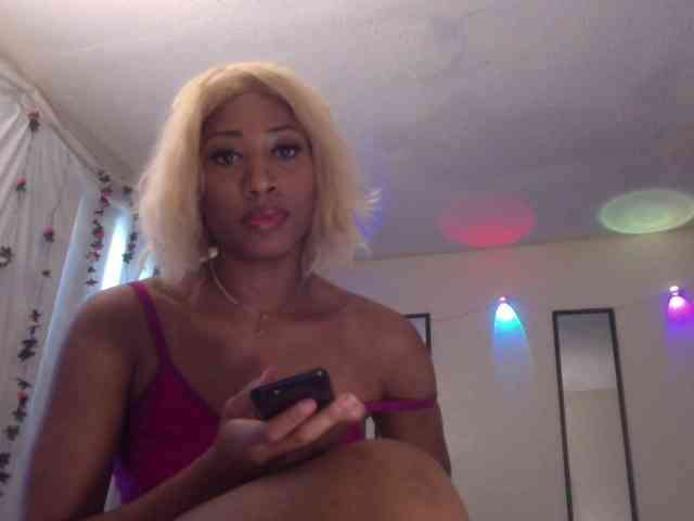 TheGirlNextDoor webcam
