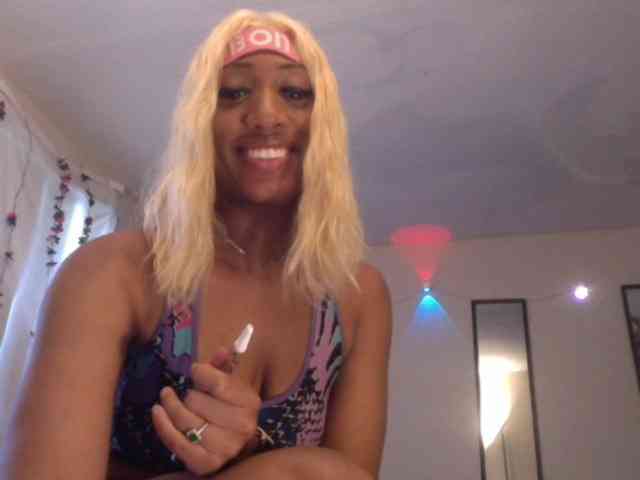 TheGirlNextDoor webcam