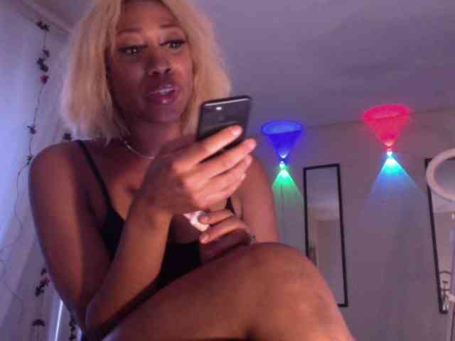 TheGirlNextDoor webcam