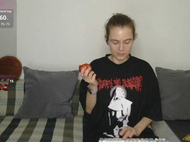 curlyNed's BongaCams show and profile