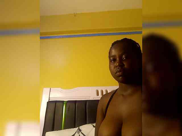 Vashti55 webcam