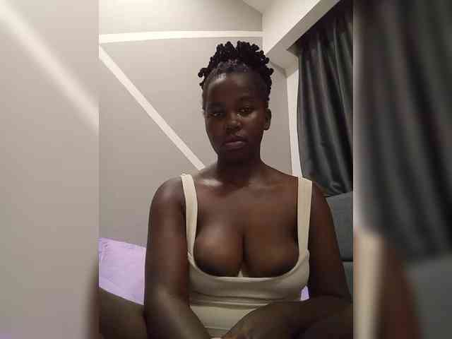Vashti55 webcam