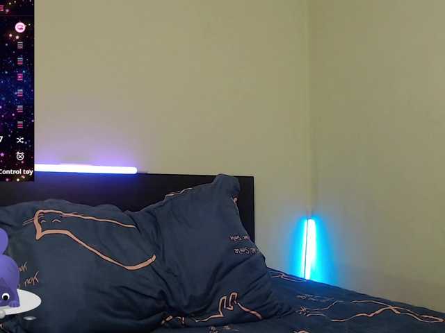 LadyMusic's BongaCams show and profile