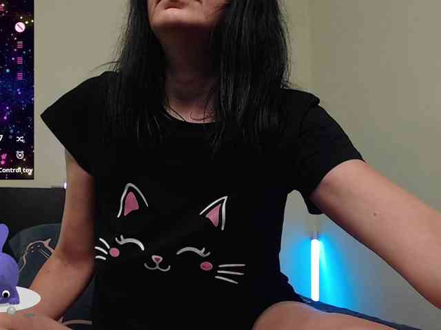 LadyMusic webcam