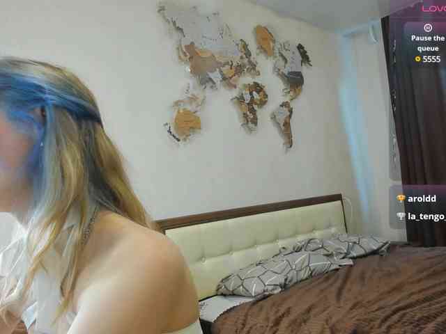 NanariUta webcam