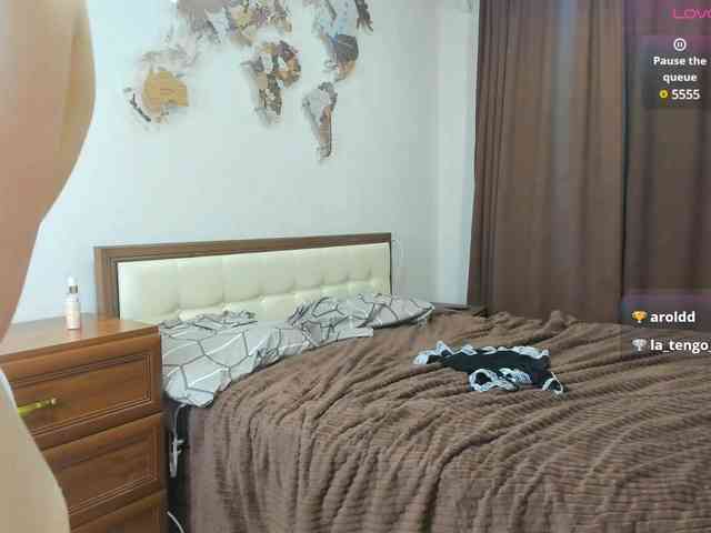 NanariUta webcam