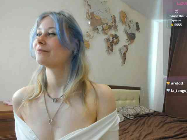 NanariUta webcam