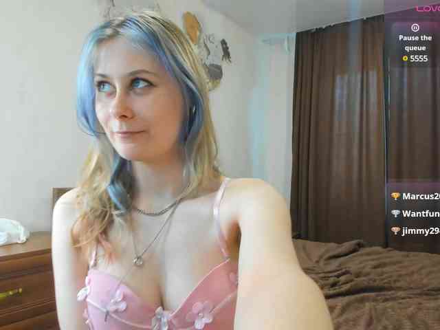 NanariUta webcam