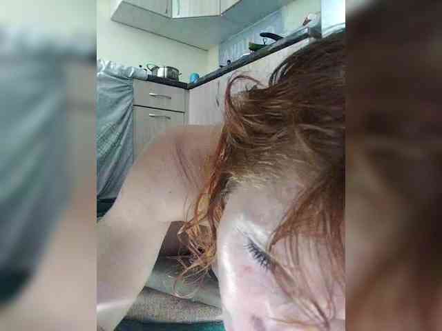 Yuliya77 webcam