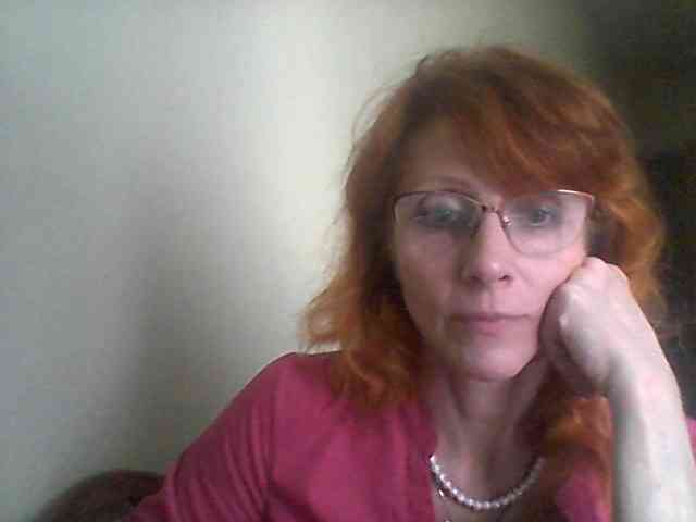 Yuliya77 webcam