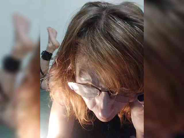 Yuliya77 webcam