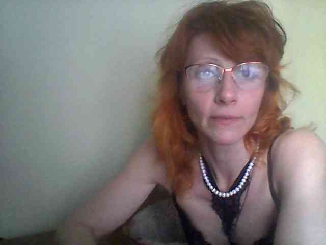 Yuliya77 webcam