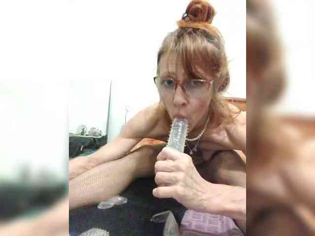 Yuliya77 webcam