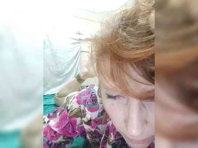 Yuliya77 webcam