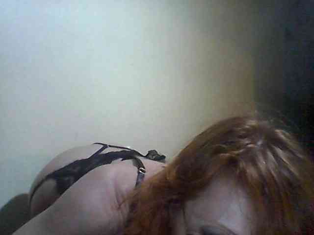 Yuliya77 webcam