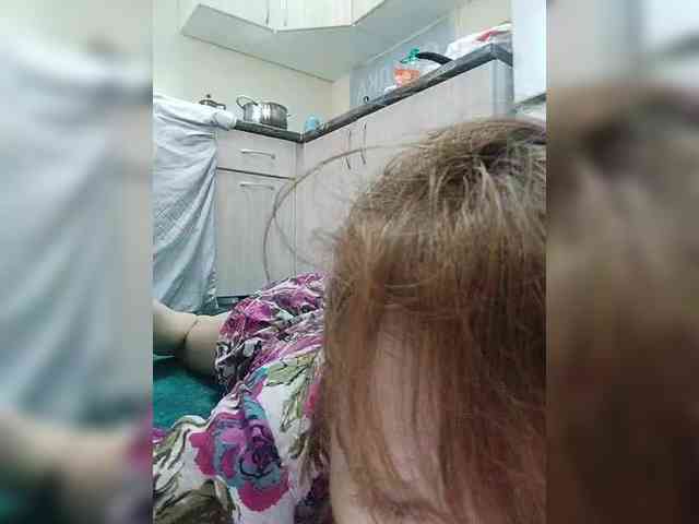 Yuliya77 webcam