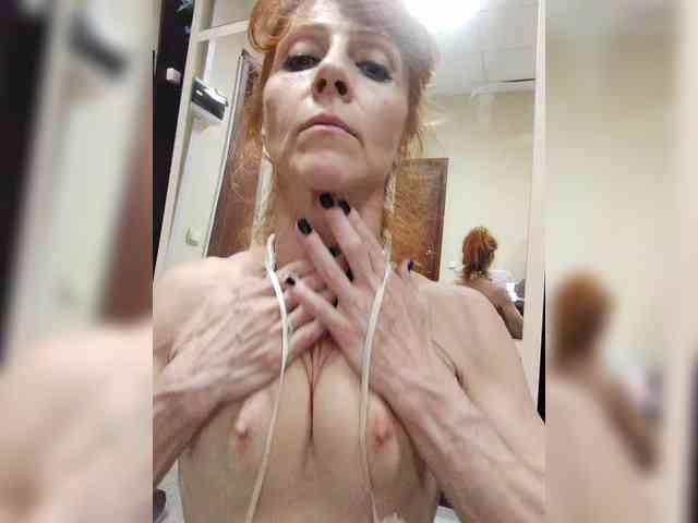 Yuliya77 webcam