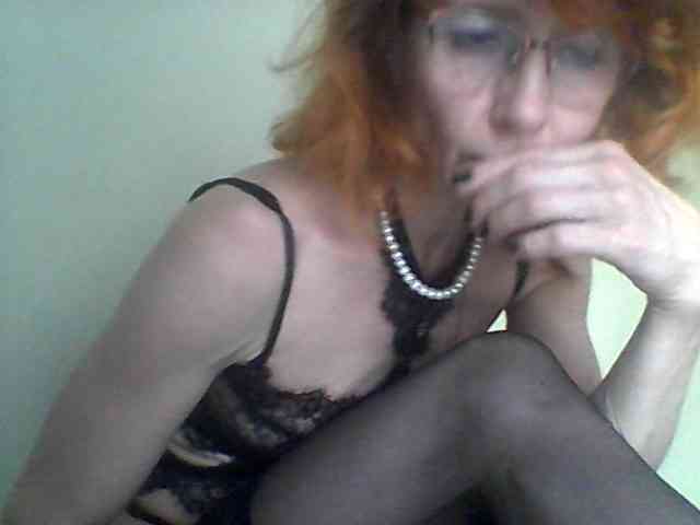 Yuliya77 webcam