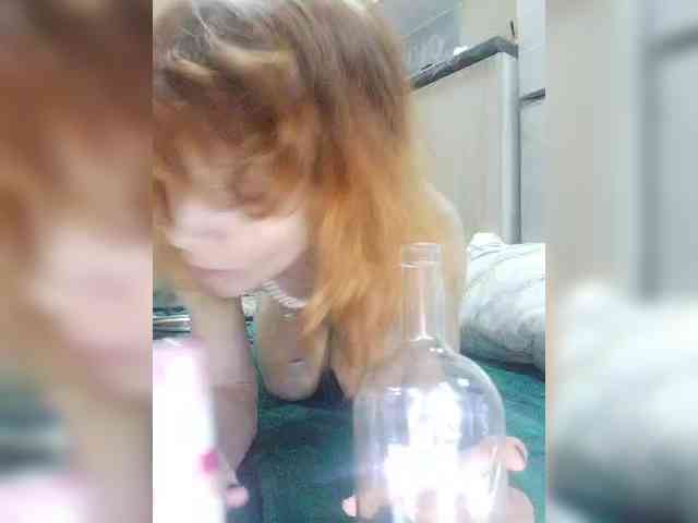 Yuliya77 webcam