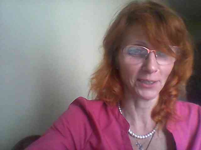 Yuliya77 webcam