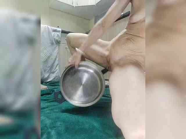 Yuliya77 webcam