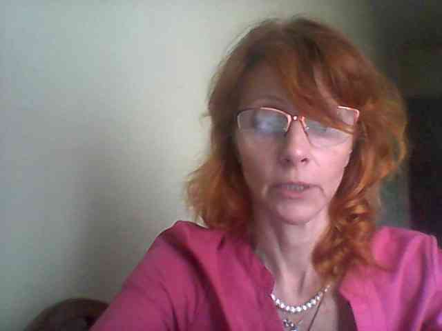 Yuliya77 webcam