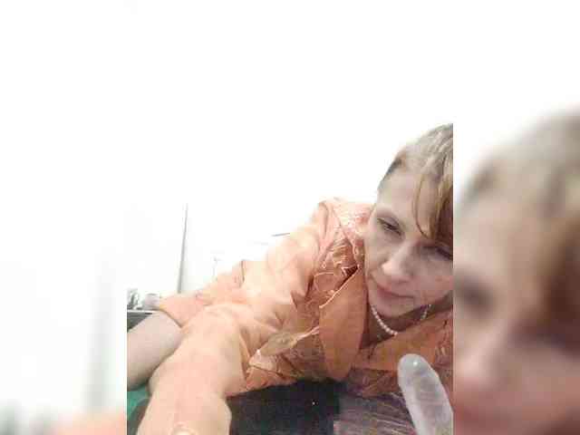 Yuliya77 webcam