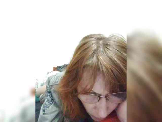 Yuliya77 webcam