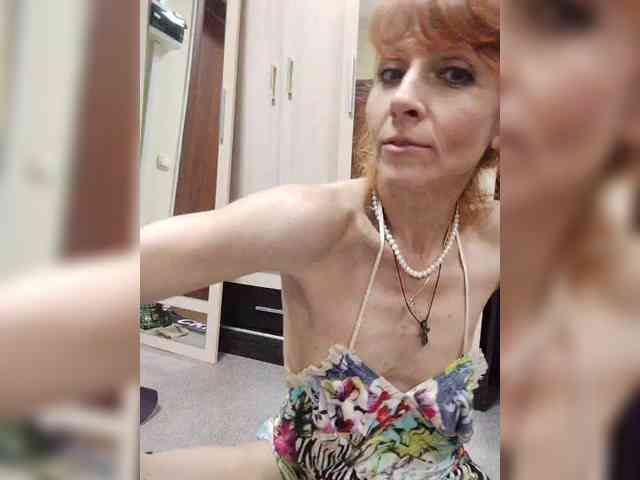 Yuliya77 webcam