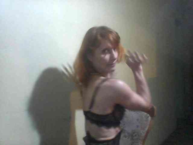 Yuliya77 webcam