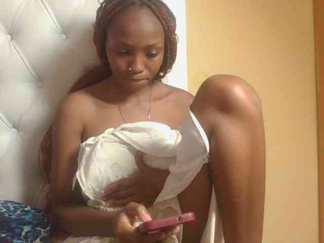 Sweetholley webcam