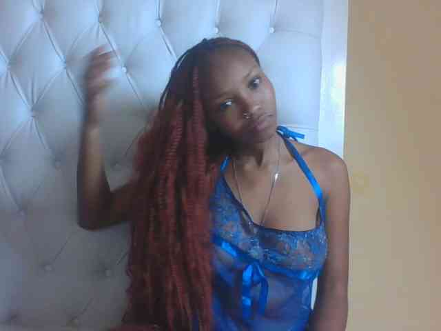 Sweetholley webcam