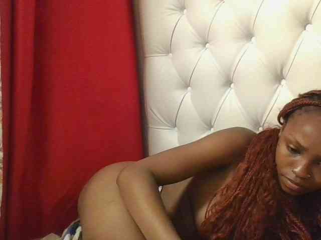 Sweetholley webcam