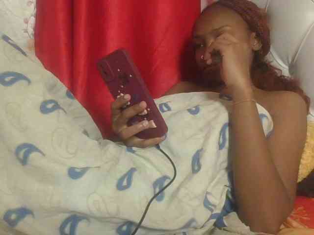 Sweetholley webcam