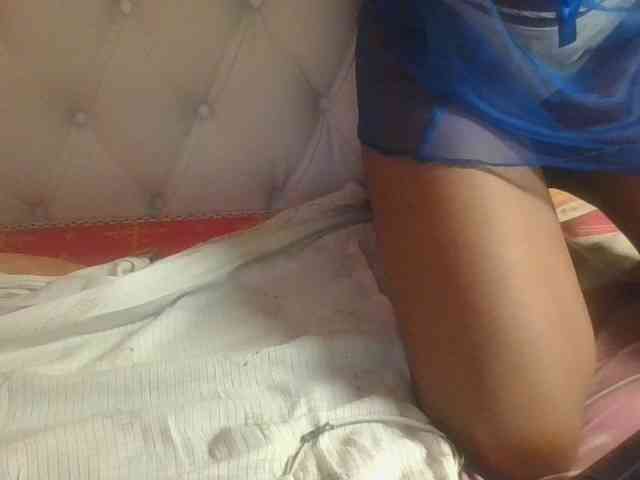 Sweetholley webcam
