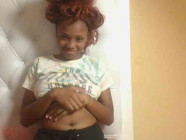 Sweetholley webcam