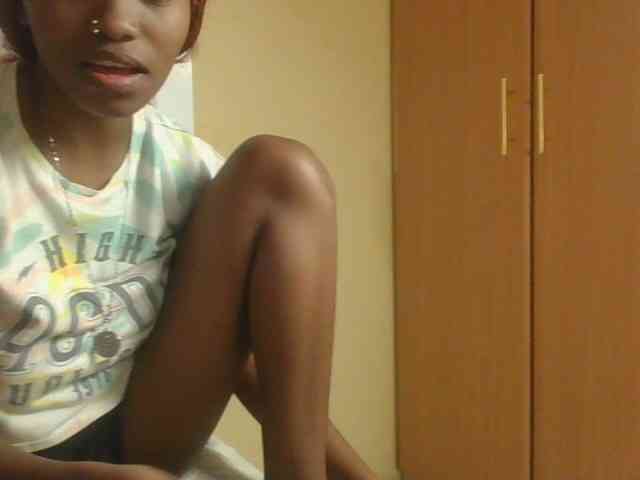 Sweetholley webcam