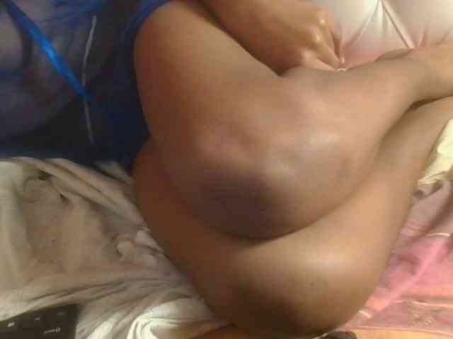 Sweetholley webcam