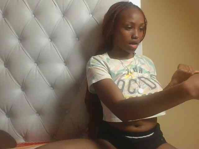 Sweetholley webcam