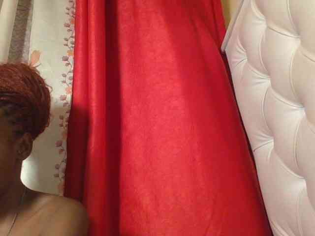 Sweetholley webcam