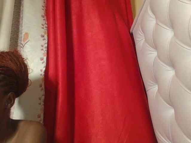 Sweetholley webcam