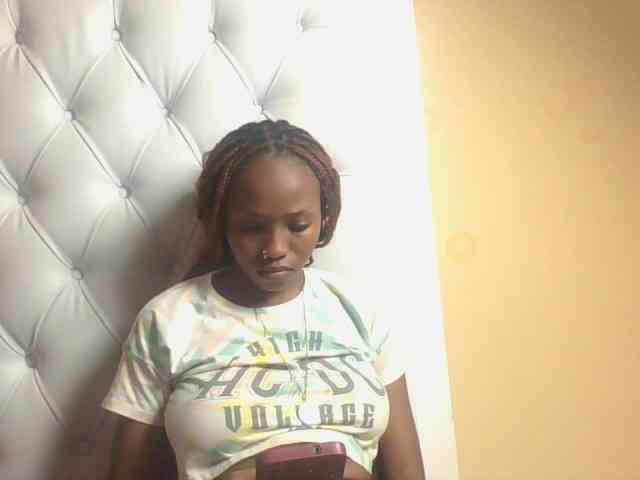 Sweetholley webcam