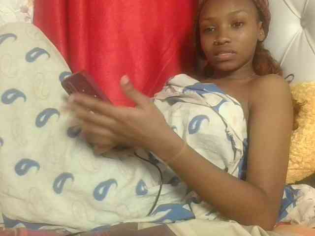 Sweetholley webcam