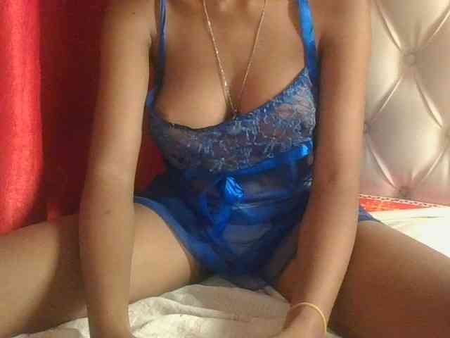 Sweetholley webcam
