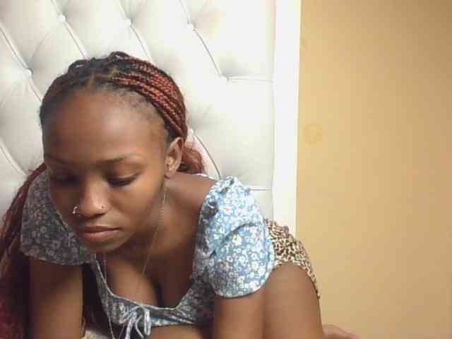 Sweetholley webcam