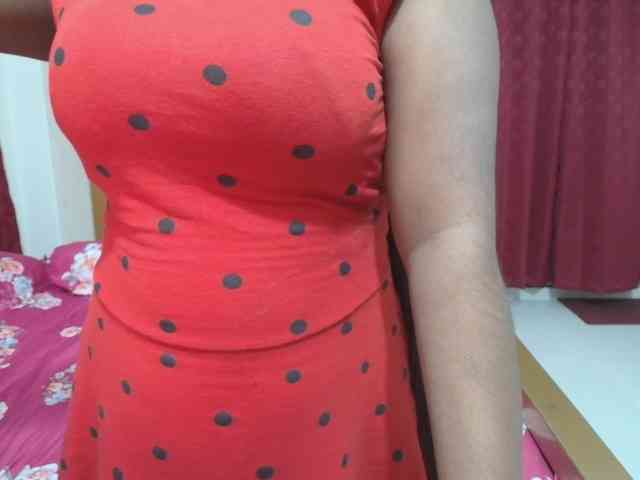 sweet-simran webcam