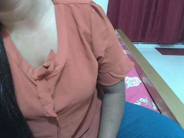 sweet-simran webcam