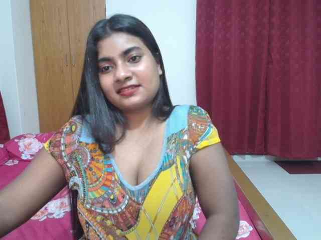 sweet-simran webcam